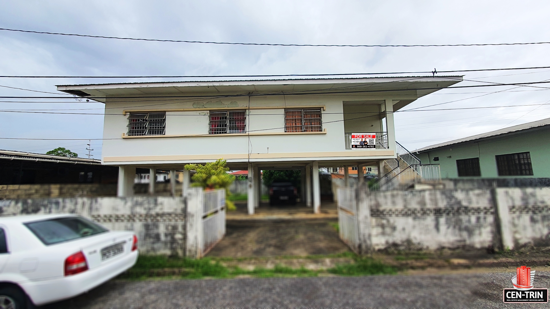 Tunapuna Investment Property: 3-bedroom house with front porch, ideally located near Eastern Main Road and Priority Bus Route.