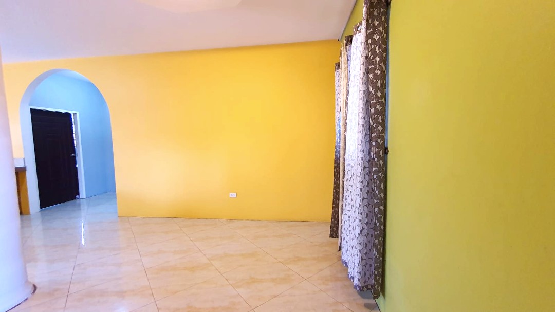 Modern kitchen in a 2 bedroom apartment Chaguanas, available for rent. (Cen-Trin Real Estate)