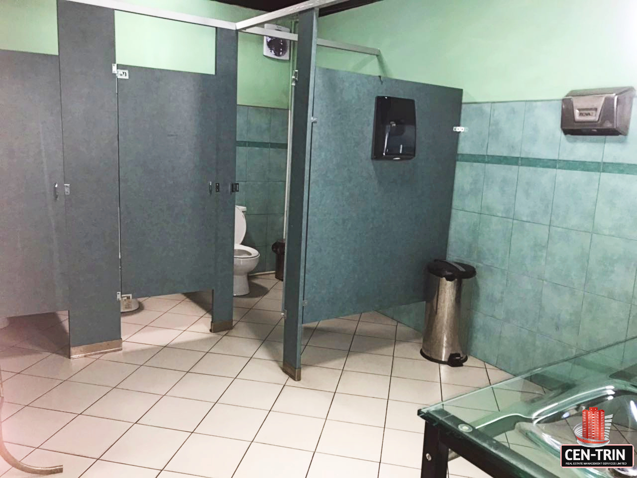 Prime Commercial Building - Washroom Area